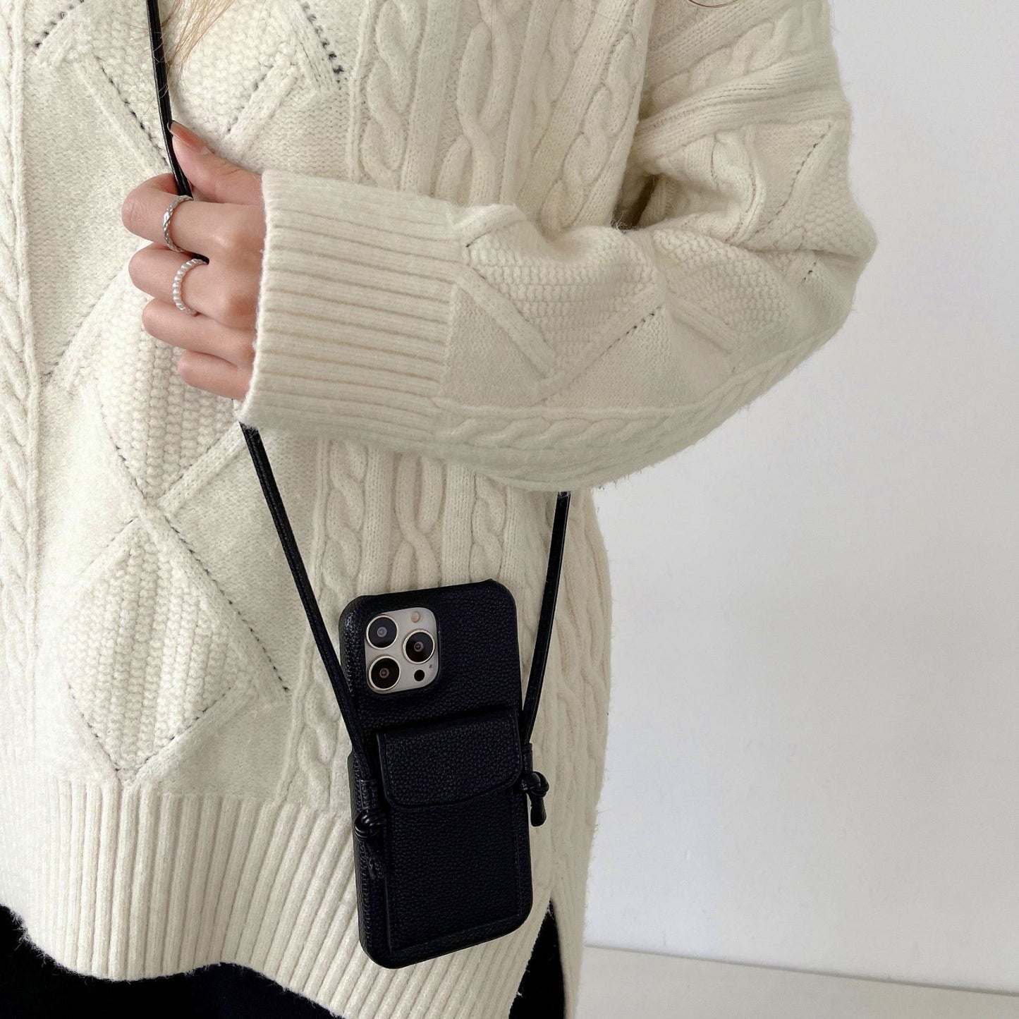 Funda cartera crossbody de piel PU con correa para iPhone 17, 16, 15, 14, 13, 12, 11 Pro Max, XS, XR – con ranuras para tarjetas