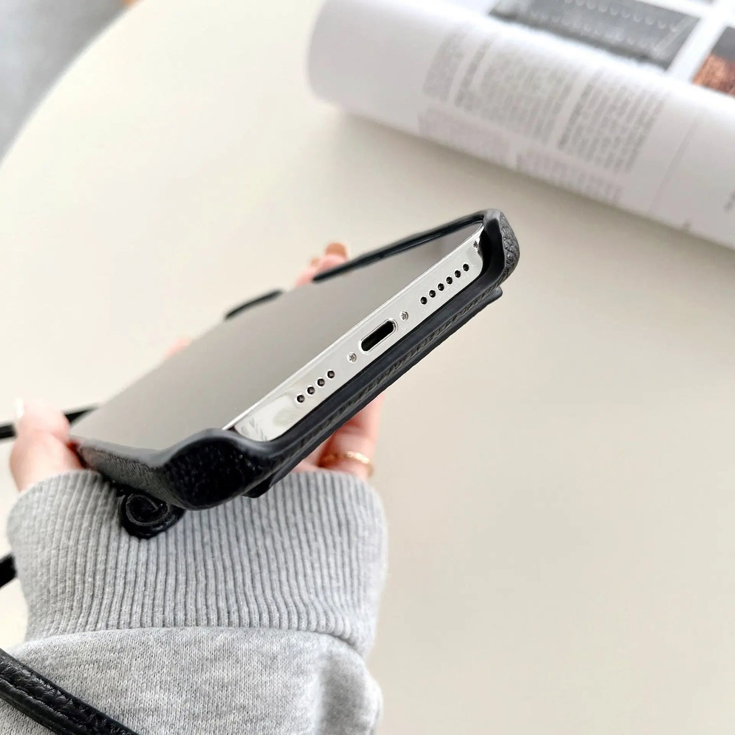 Funda cartera crossbody de piel PU con correa para iPhone 17, 16, 15, 14, 13, 12, 11 Pro Max, XS, XR – con ranuras para tarjetas